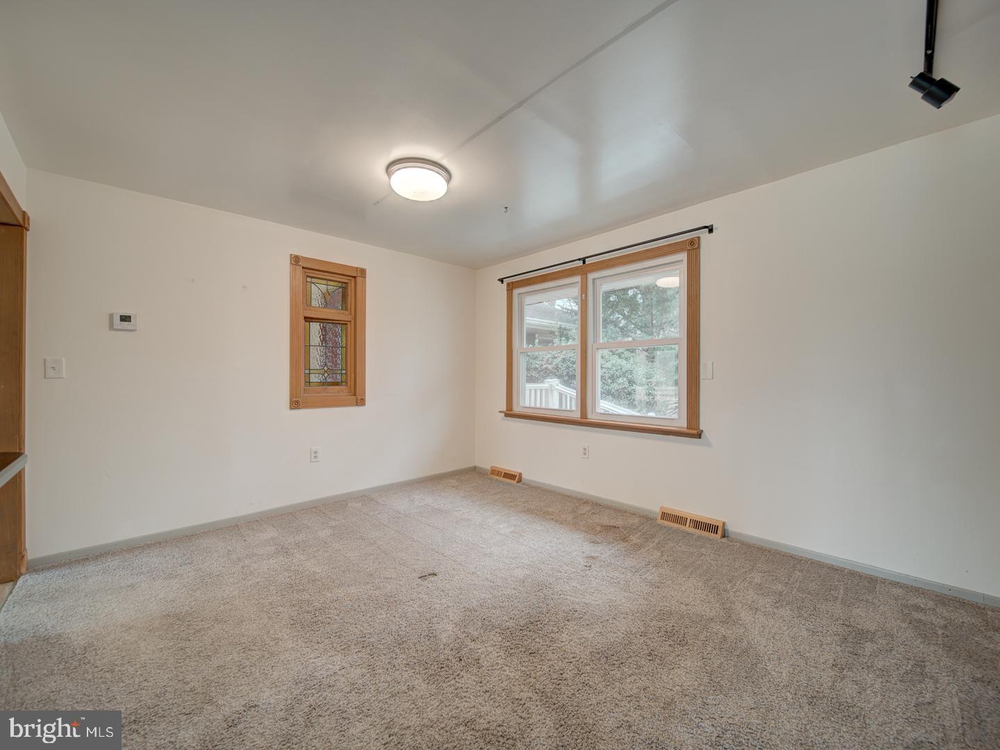 PURCELLVILLE - Residential