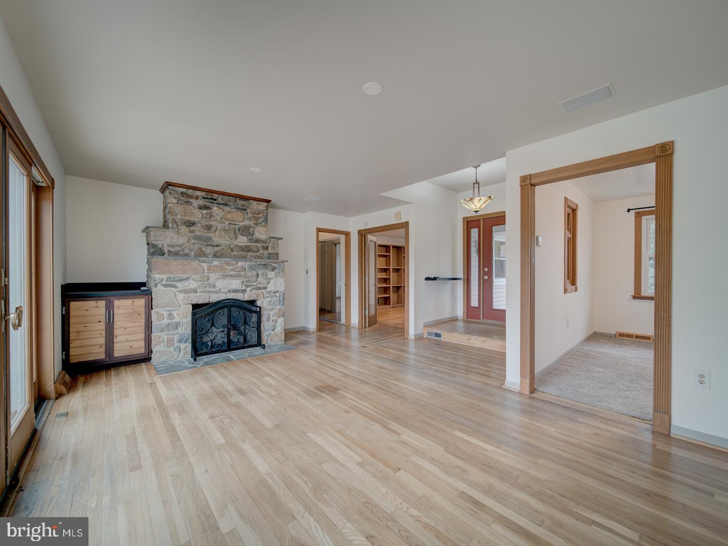 PURCELLVILLE - Residential