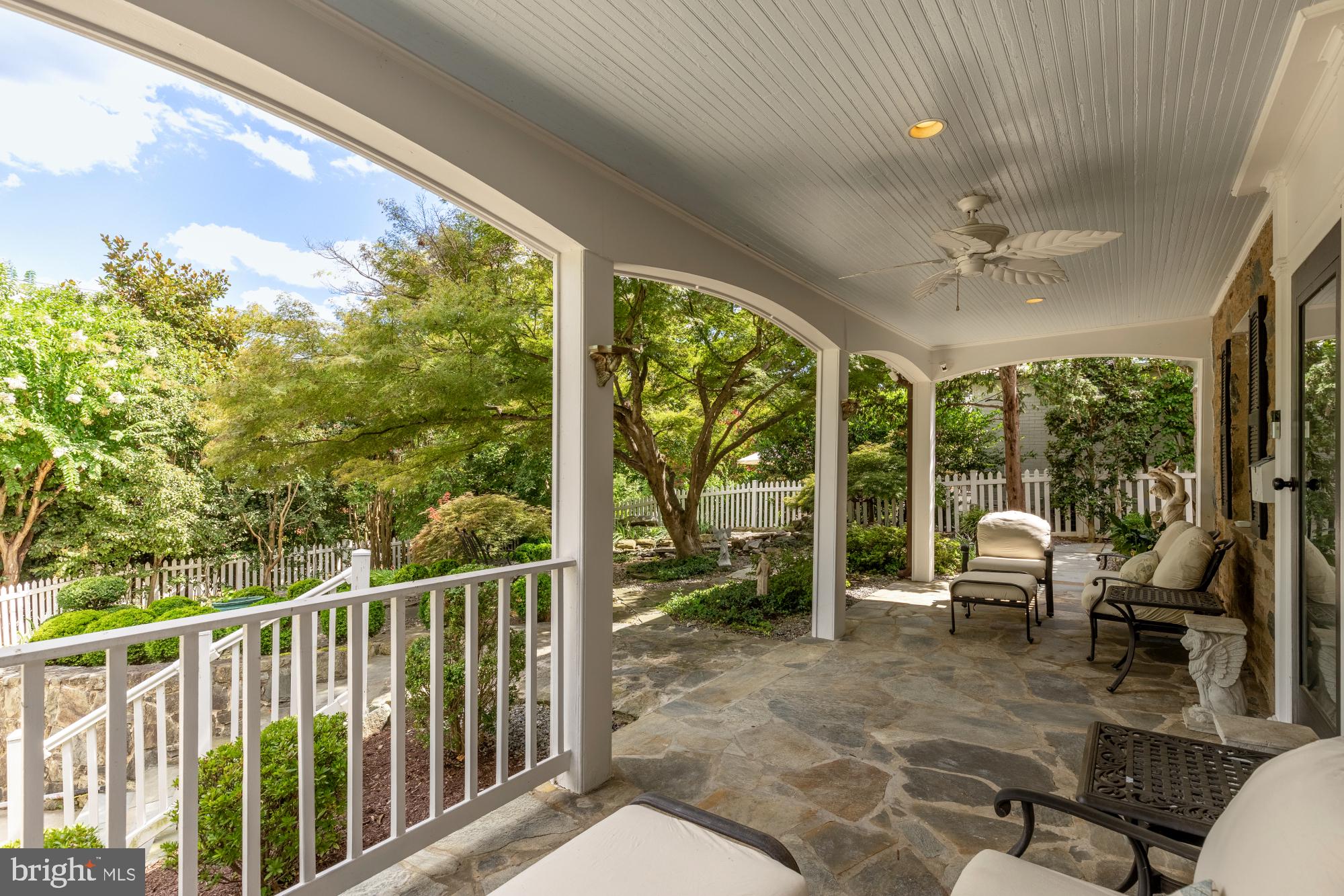 6038 FORT HUNT ROAD