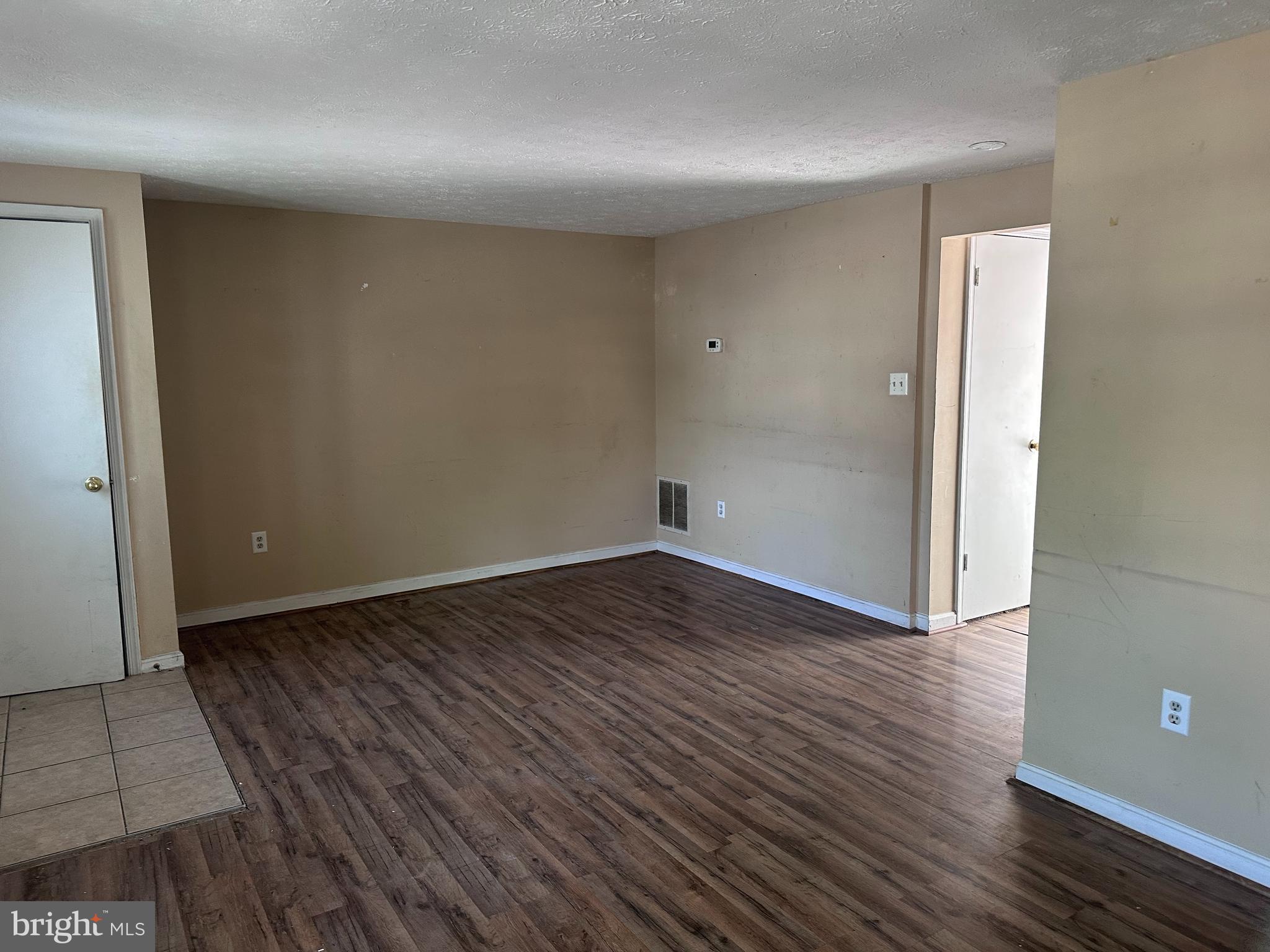 FREDERICKTOWNE VILLAGE - Residential