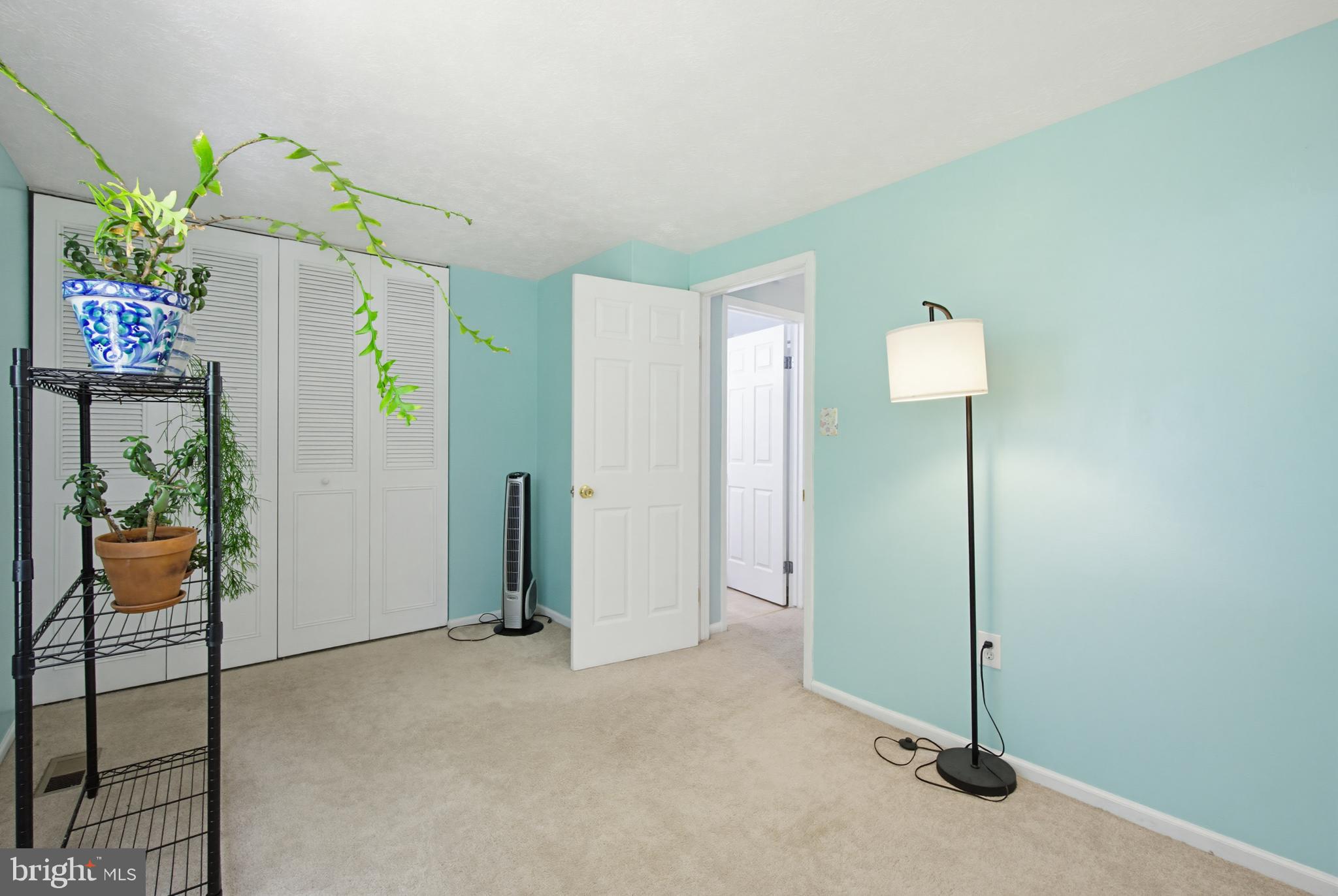 GLEN OAKS - Residential