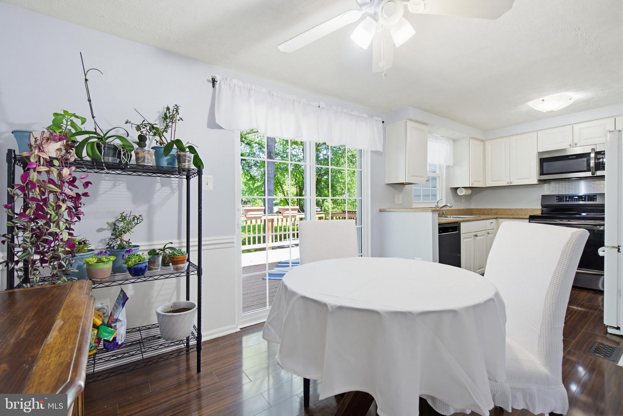 GLEN OAKS - Residential