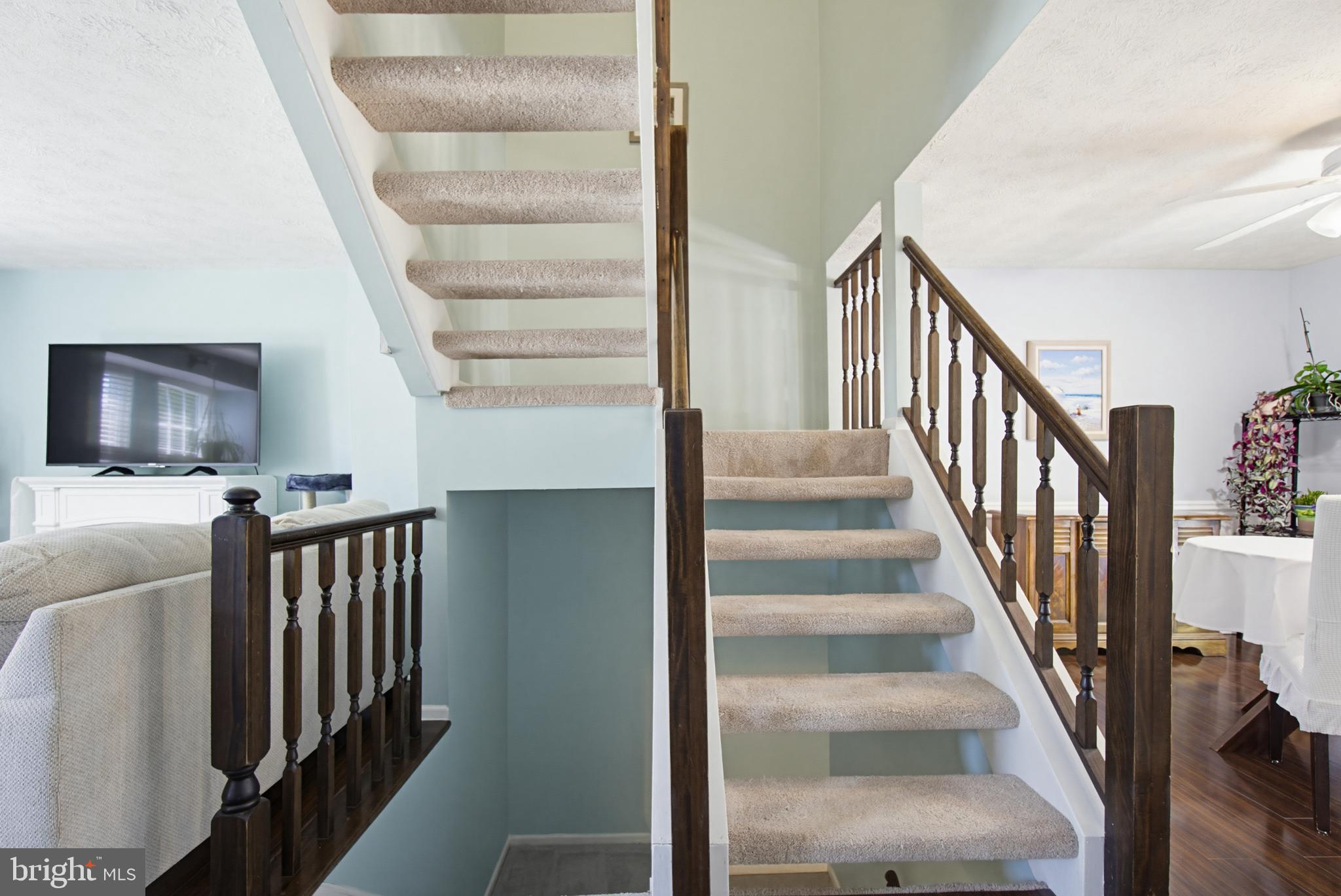 GLEN OAKS - Residential