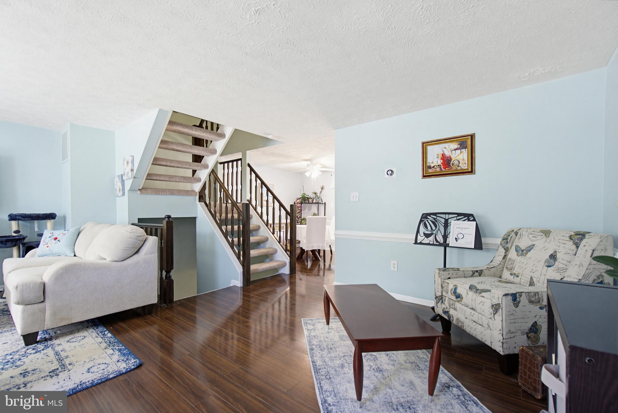 GLEN OAKS - Residential