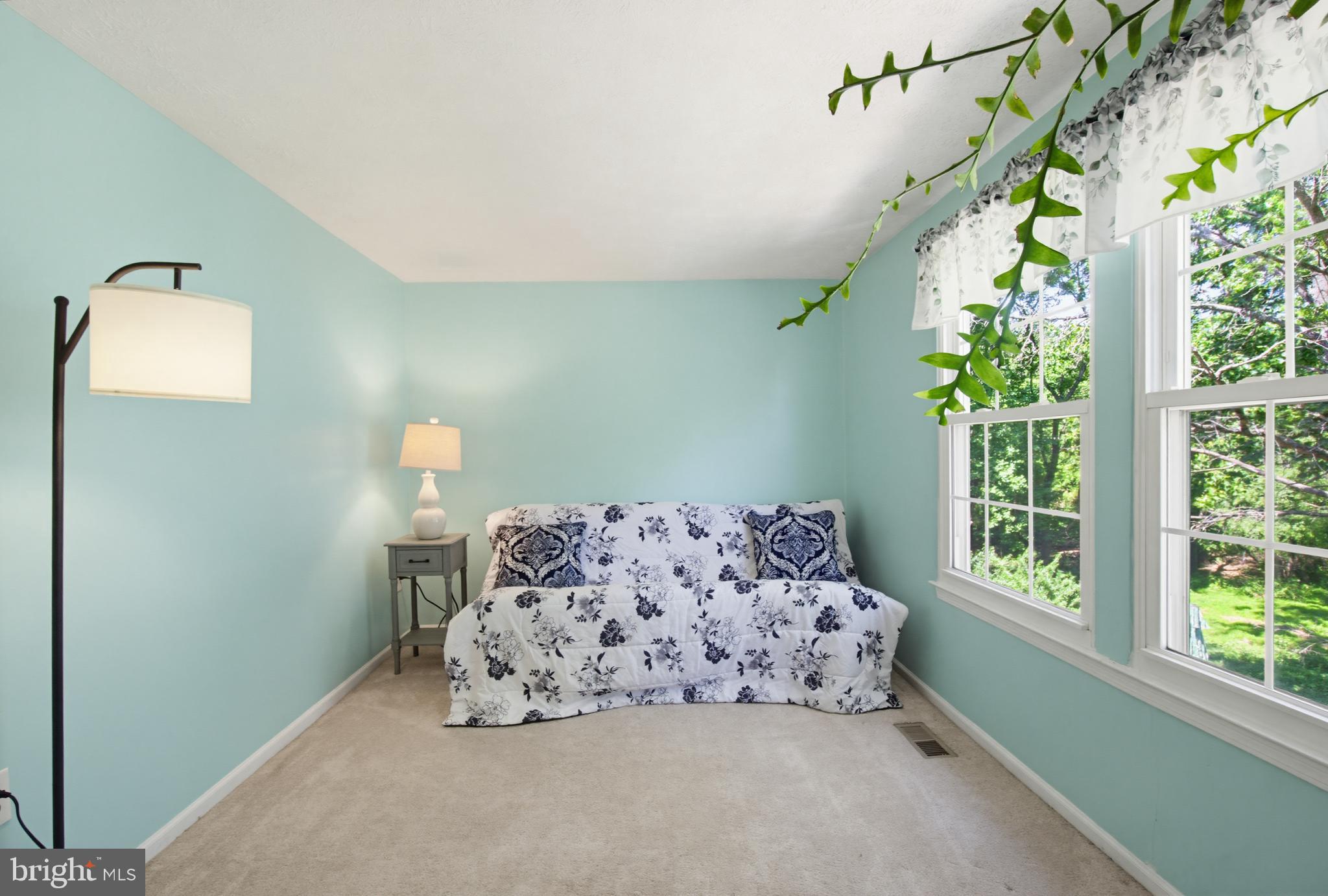 GLEN OAKS - Residential