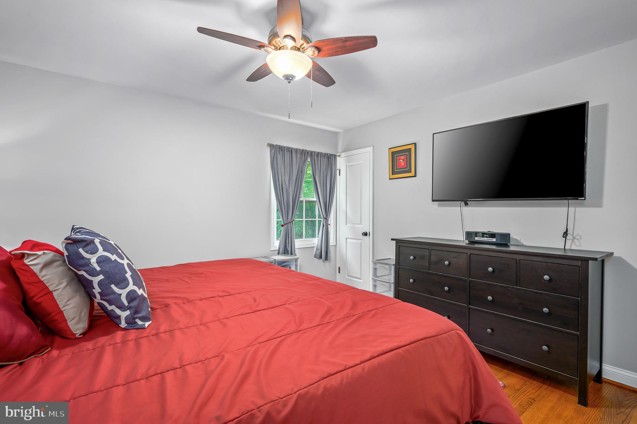 ROLLING FIELDS - Residential