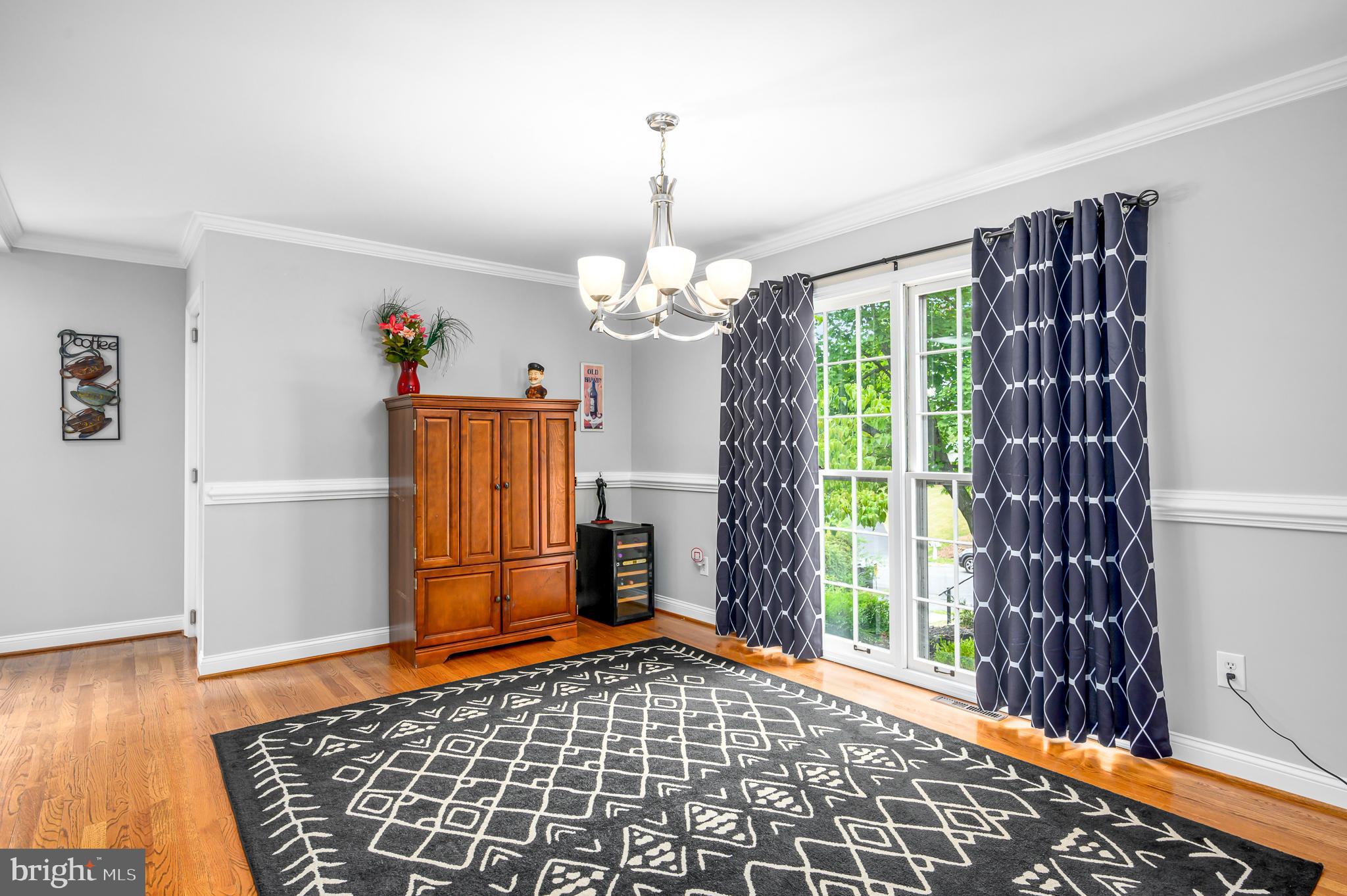 ROLLING FIELDS - Residential