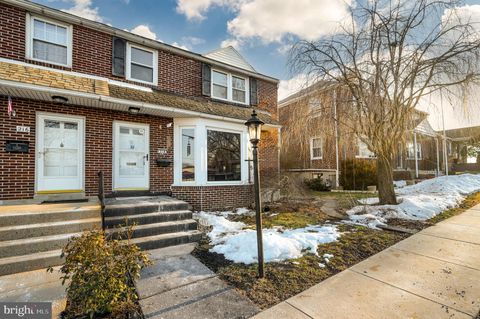 Townhouse For Sale - 218 Mayberry Avenue<br/> READING, PA 19605