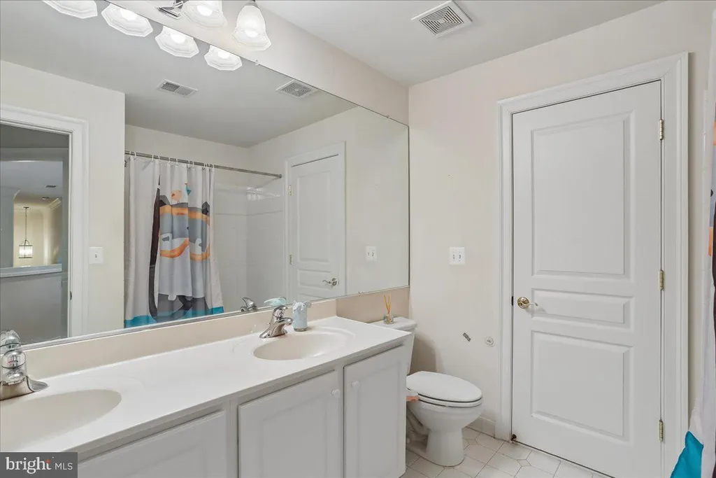 Additional image 15 of 100 Windy Knoll Drive, Rockville, MD 20850