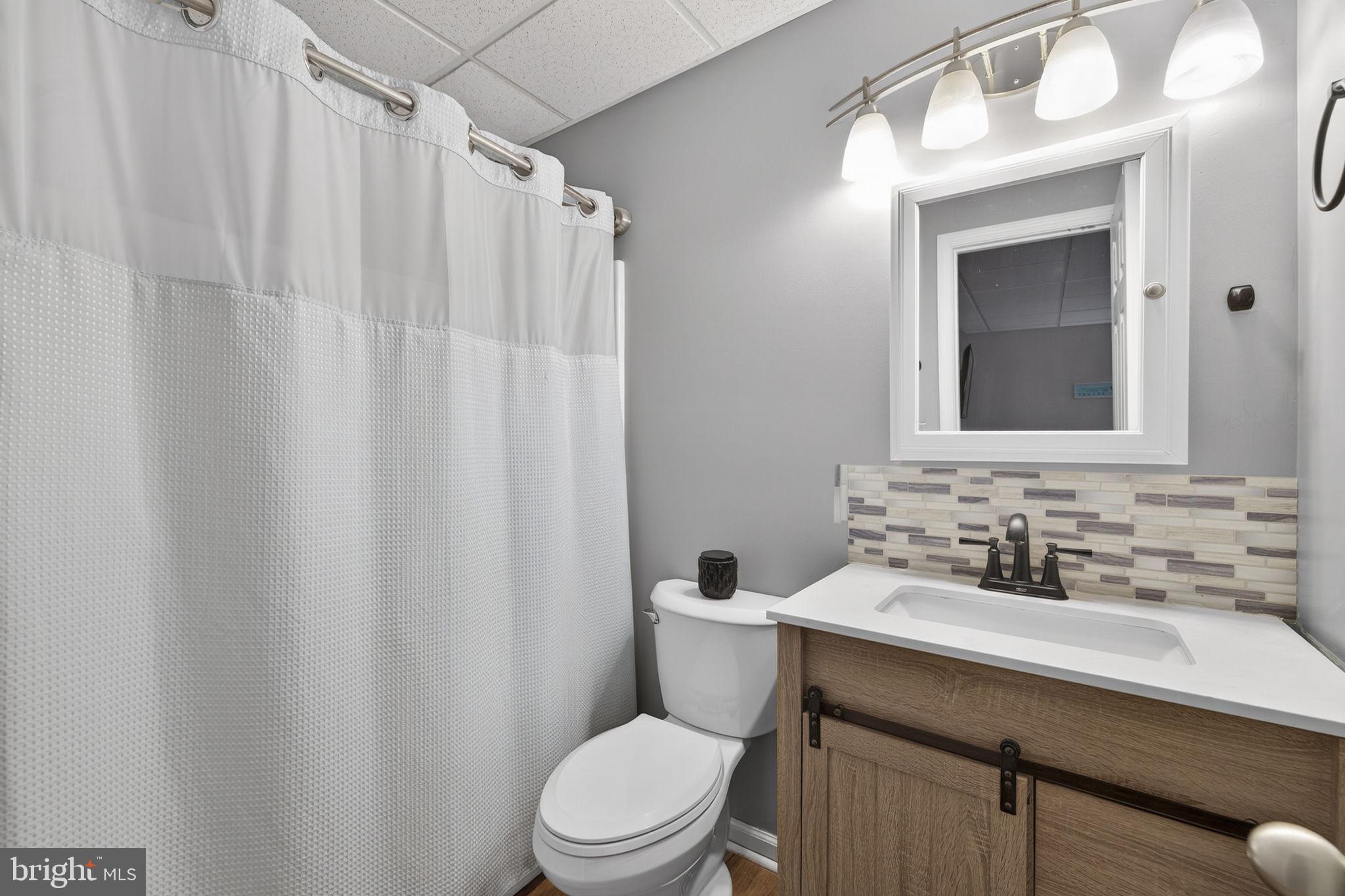 FEDERAL TOWERS - Residential