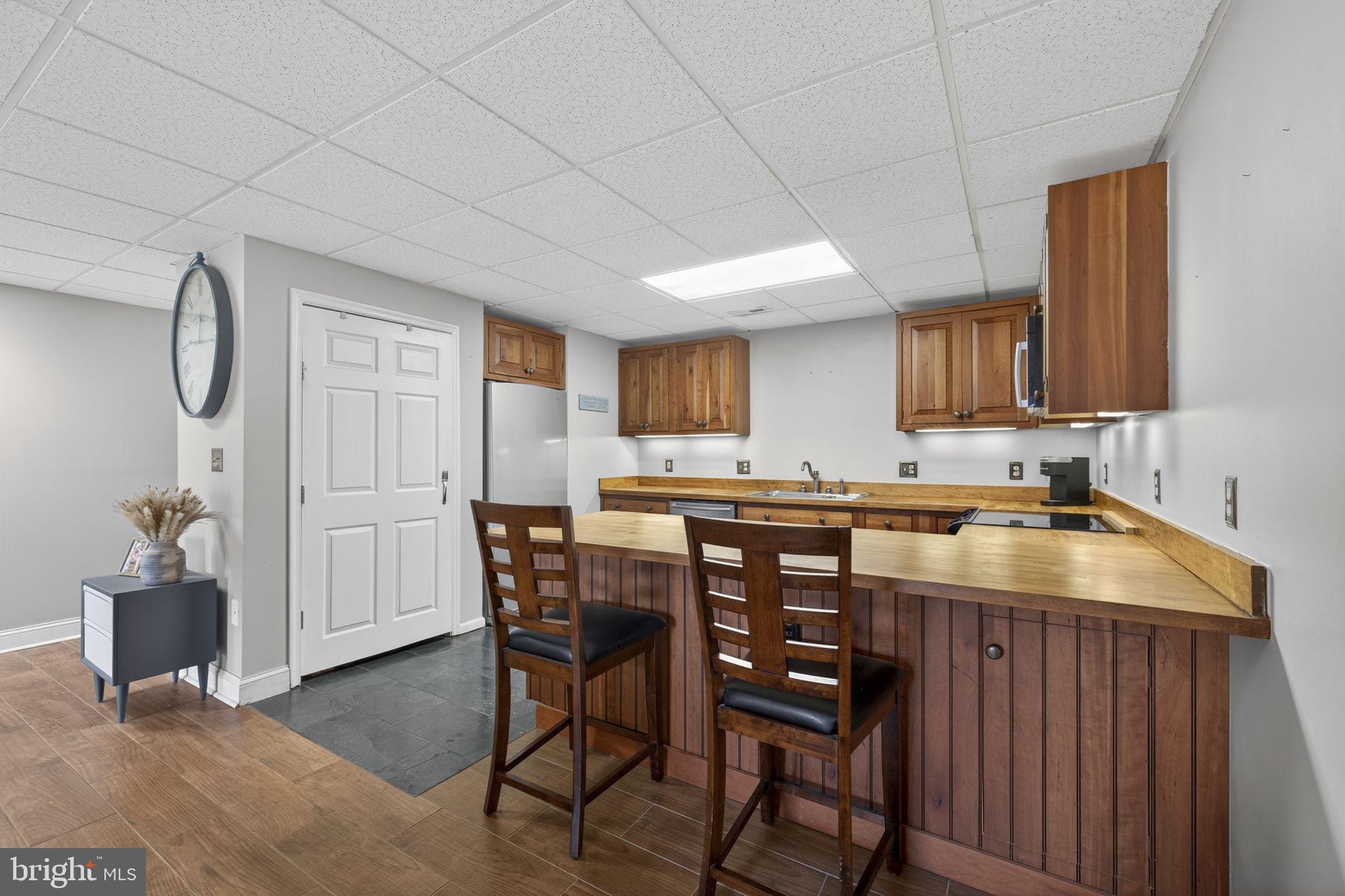 FEDERAL TOWERS - Residential