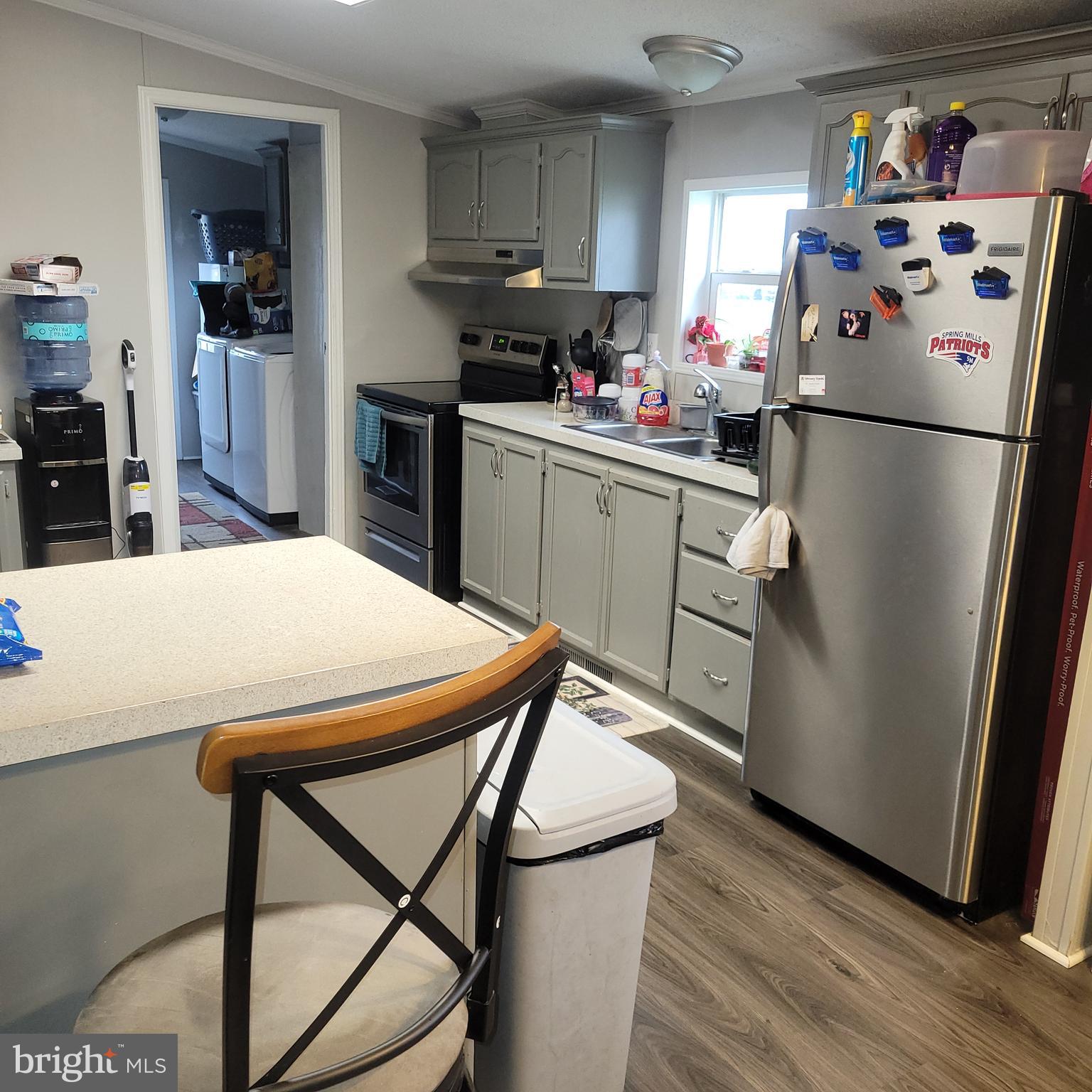 LEISURE LIVING ESTATES - Residential