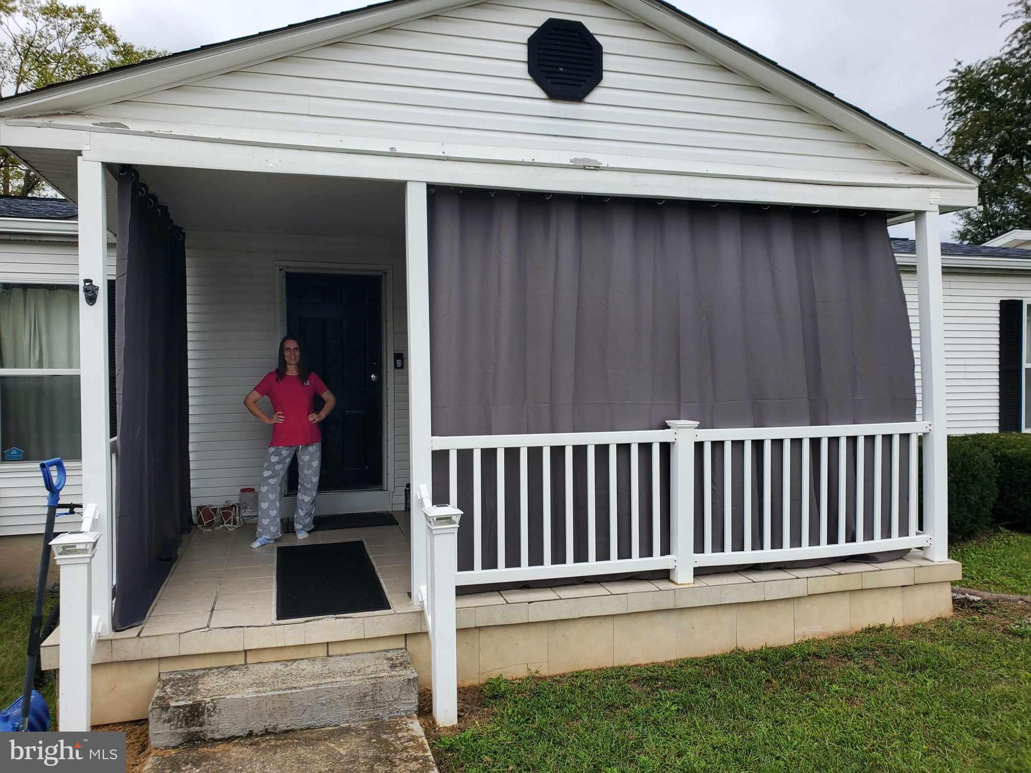 LEISURE LIVING ESTATES - Residential