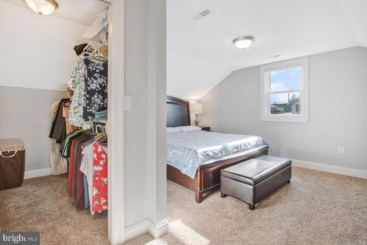 NORTH LINTHICUM - Residential