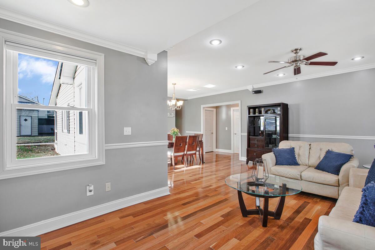 NORTH LINTHICUM - Residential