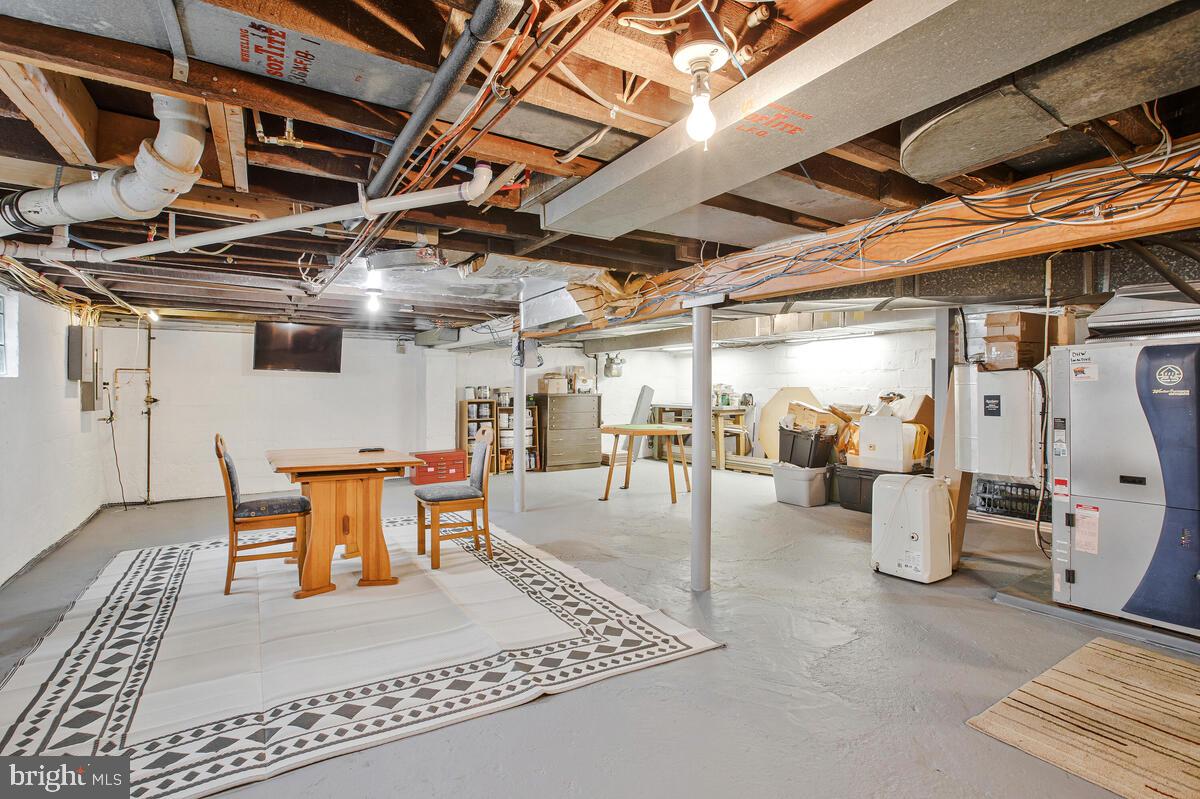 NORTH LINTHICUM - Residential