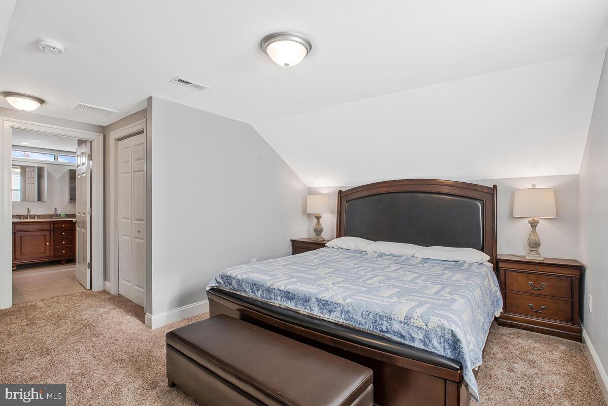 NORTH LINTHICUM - Residential