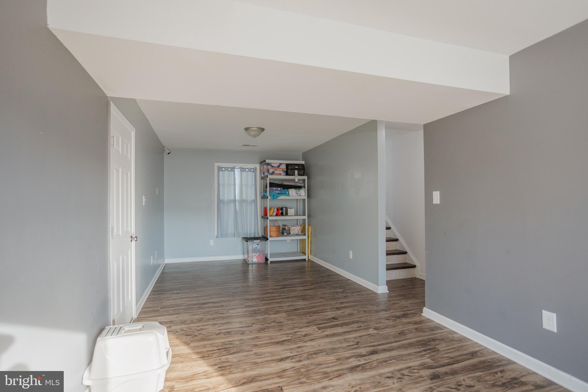 FORT HILL FARMS - Residential