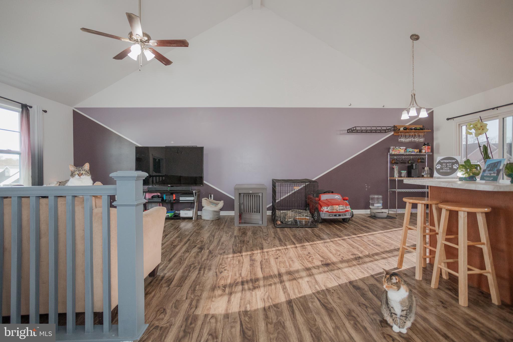 FORT HILL FARMS - Residential