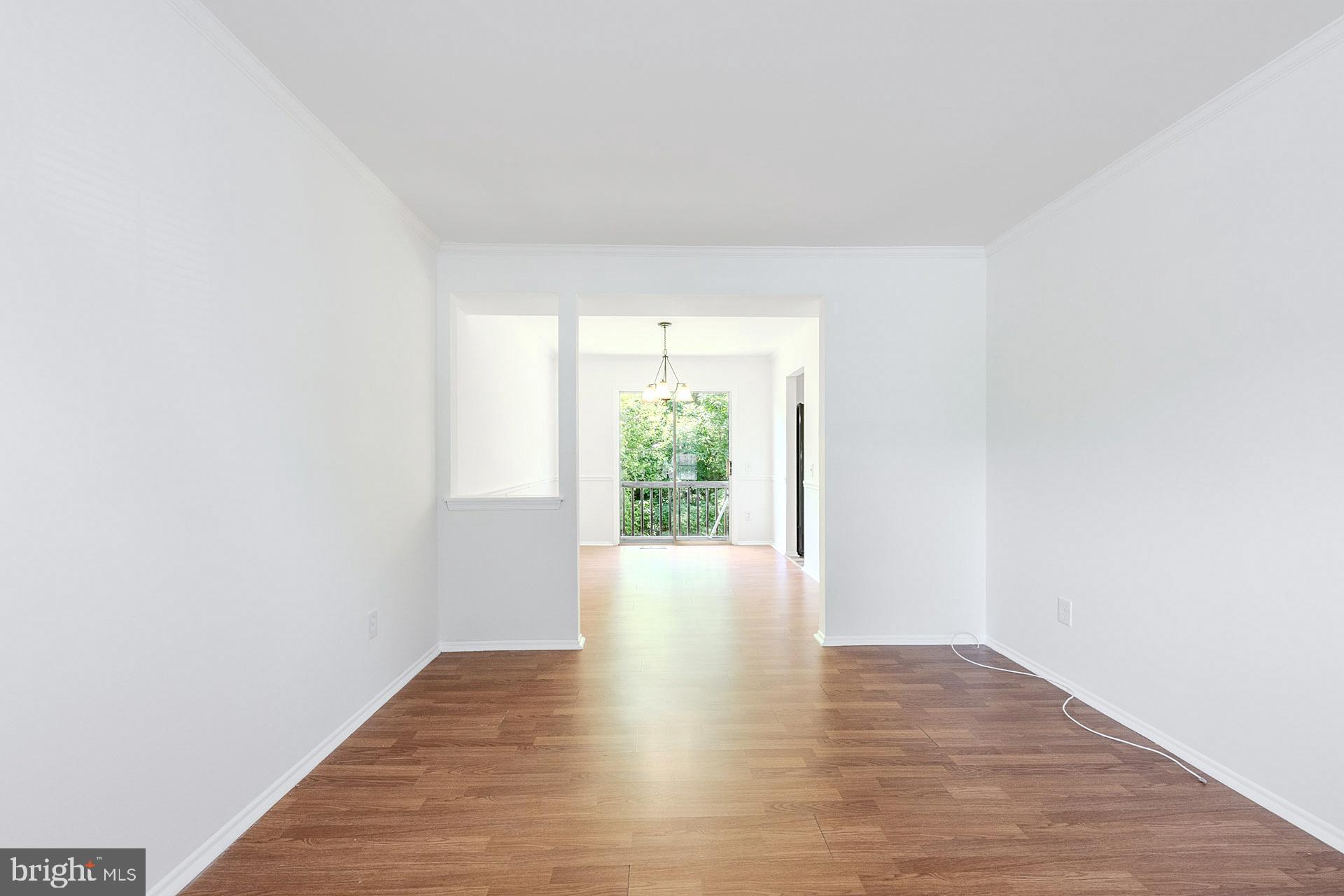 18200 SMOKE HOUSE COURT
