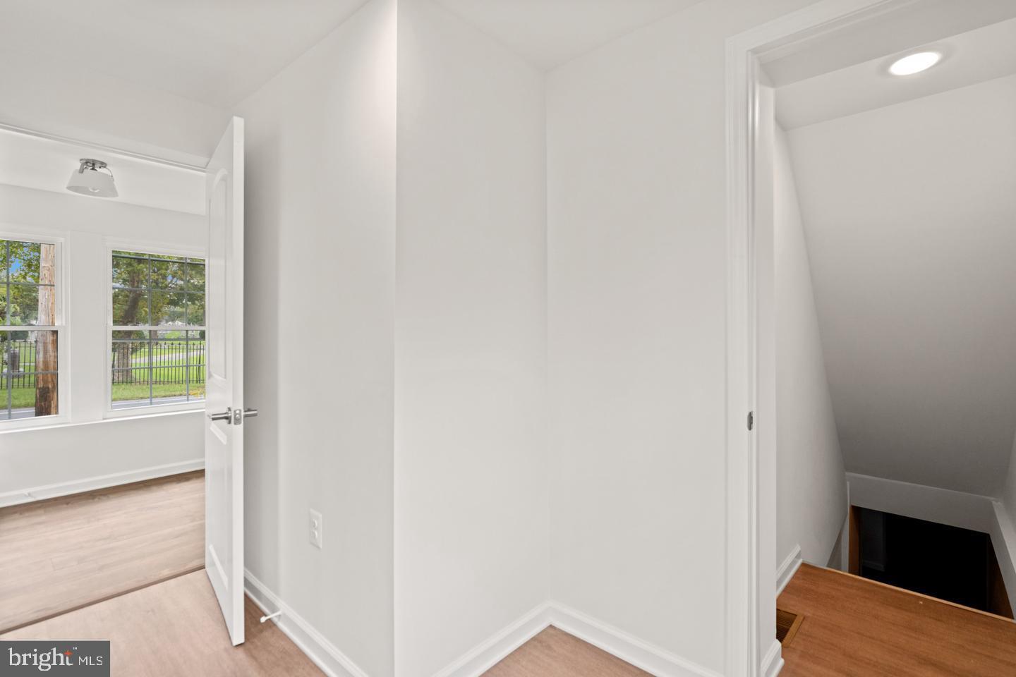 SHAWNEE HEIGHTS - Residential Lease