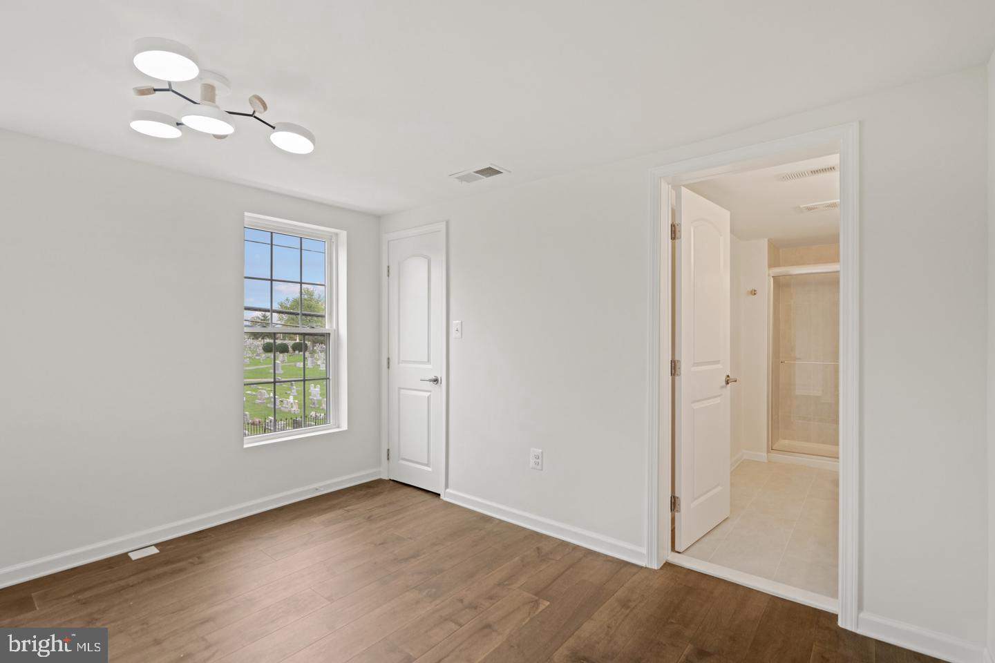 SHAWNEE HEIGHTS - Residential Lease