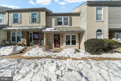 2107 Eton Court Unit 2107, West Chester, PA MLS: PACT2116974