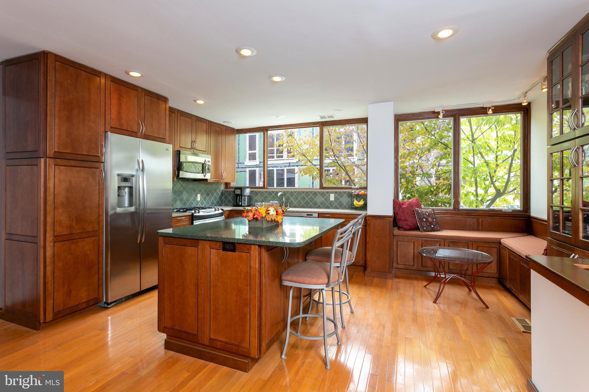 RITTENHOUSE SQUARE - Residential