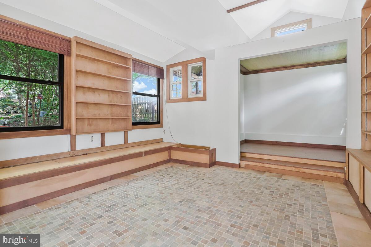 SYCAMORE GROVE - Residential