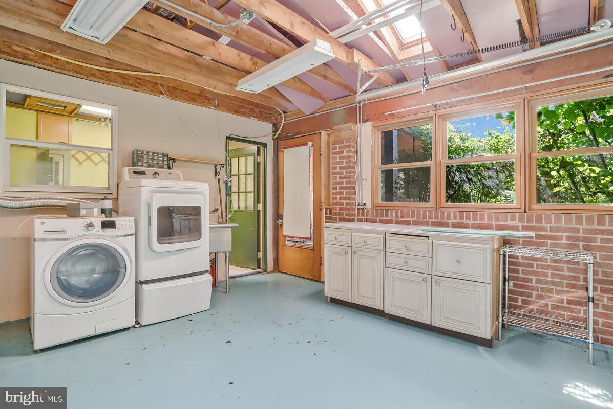 SYCAMORE GROVE - Residential