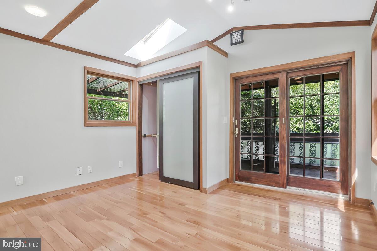 SYCAMORE GROVE - Residential