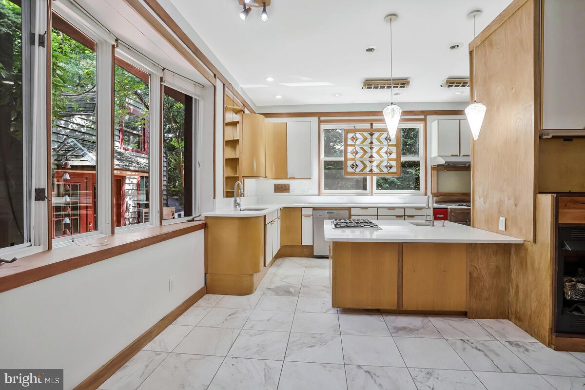 SYCAMORE GROVE - Residential