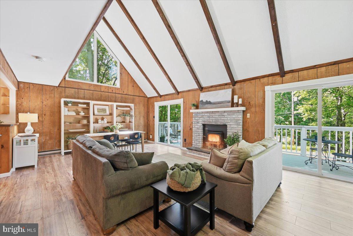 103 NORTHWYND DRIVE