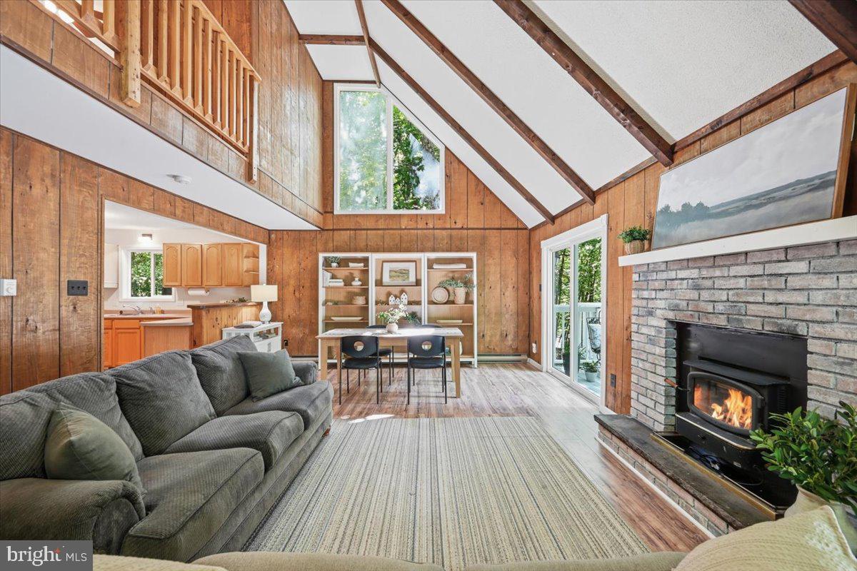 103 NORTHWYND DRIVE