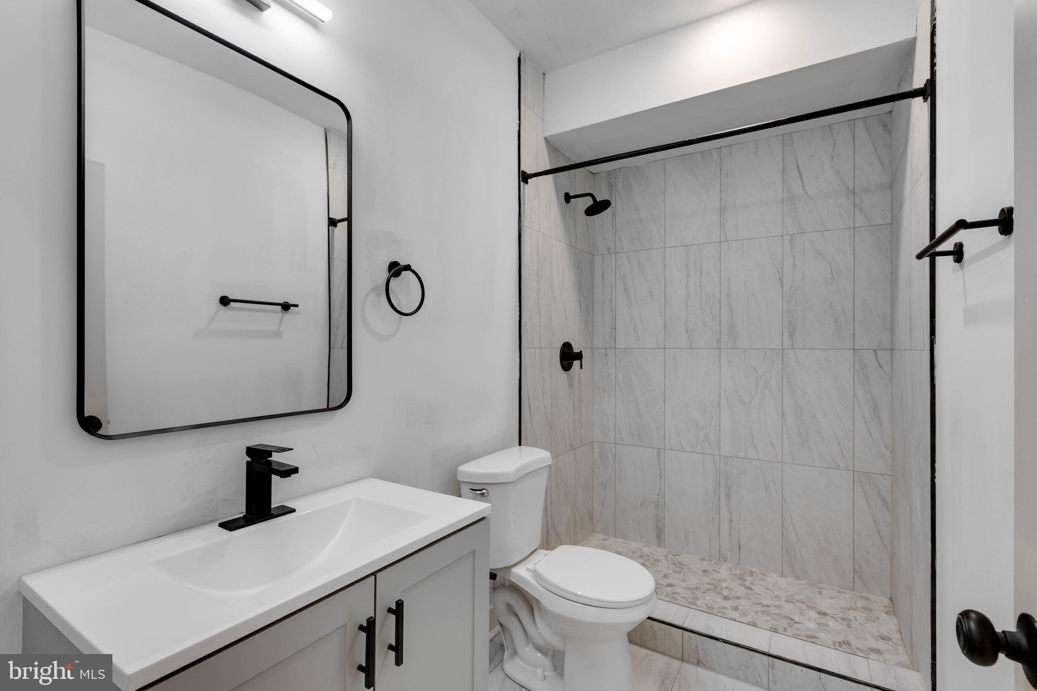 MANTUA - Residential Lease