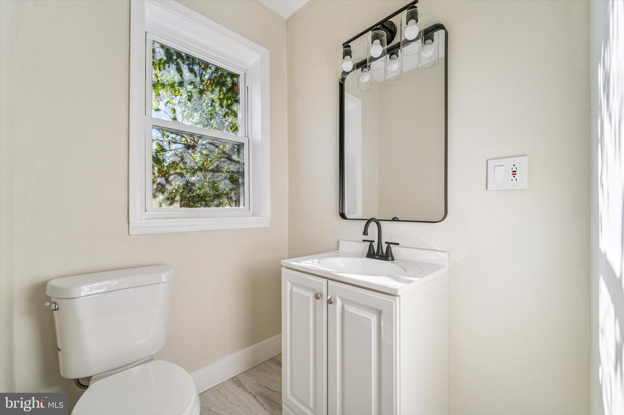 GERMANTOWN - Residential Lease