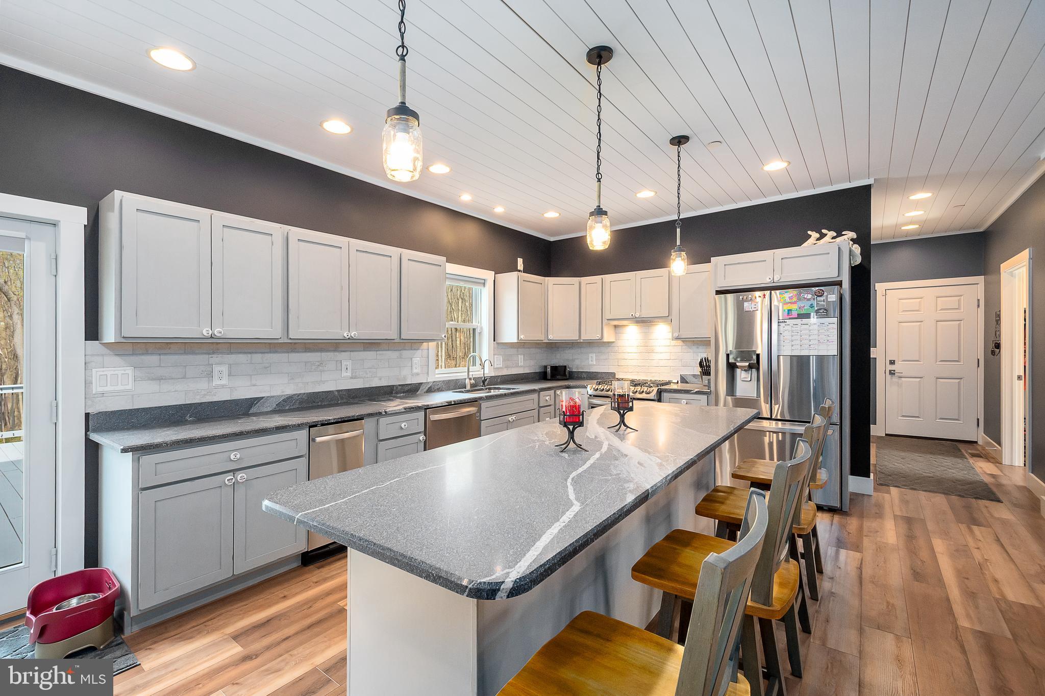 CHERRYWOOD RIDGE - Residential