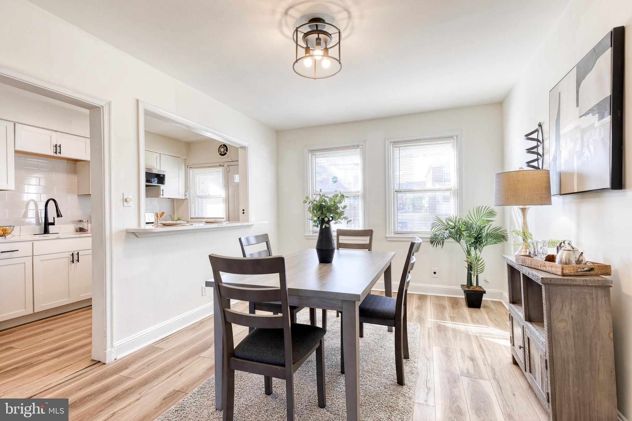 CHINQUAPIN PARK - Residential