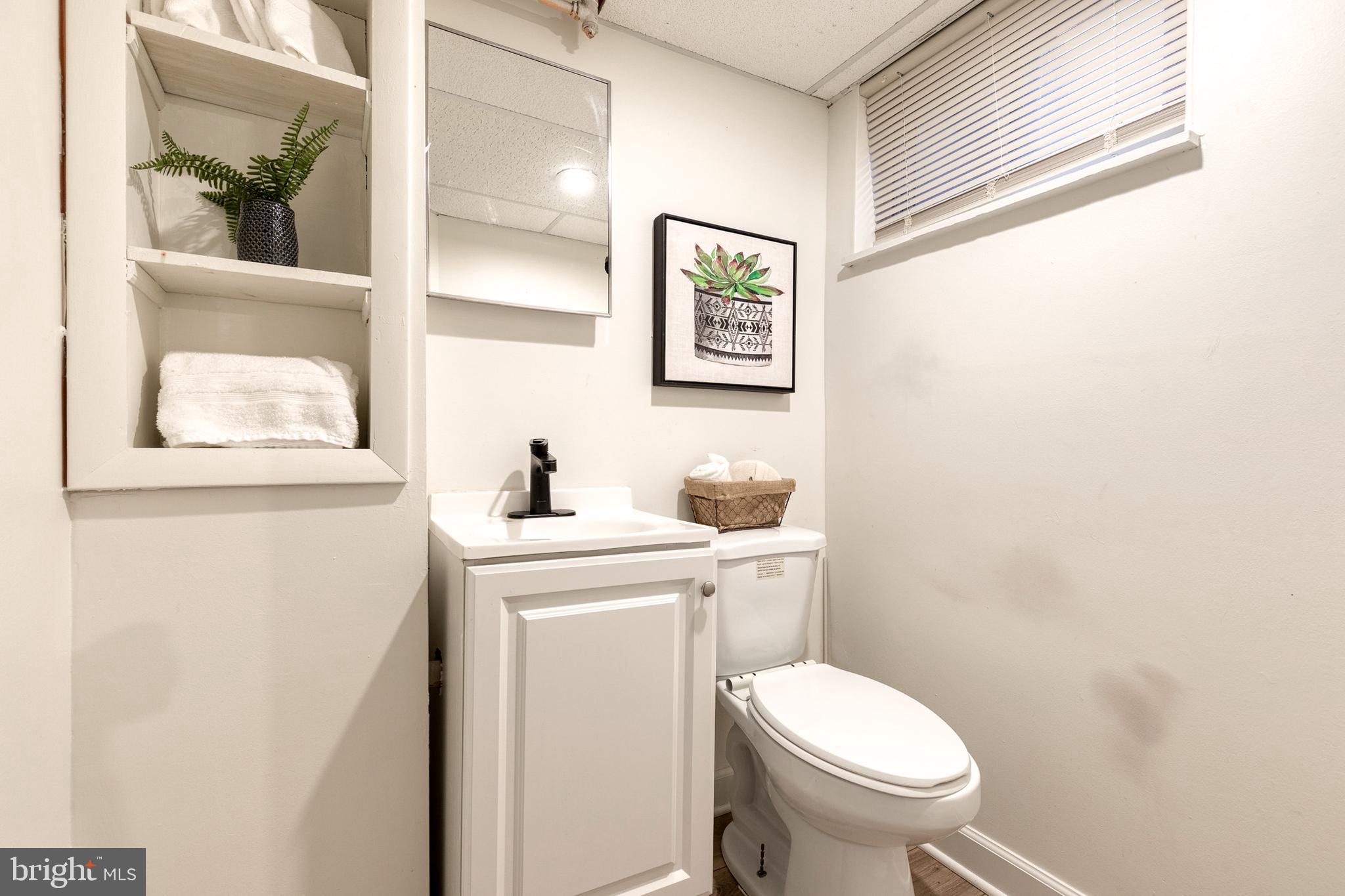 CHINQUAPIN PARK - Residential