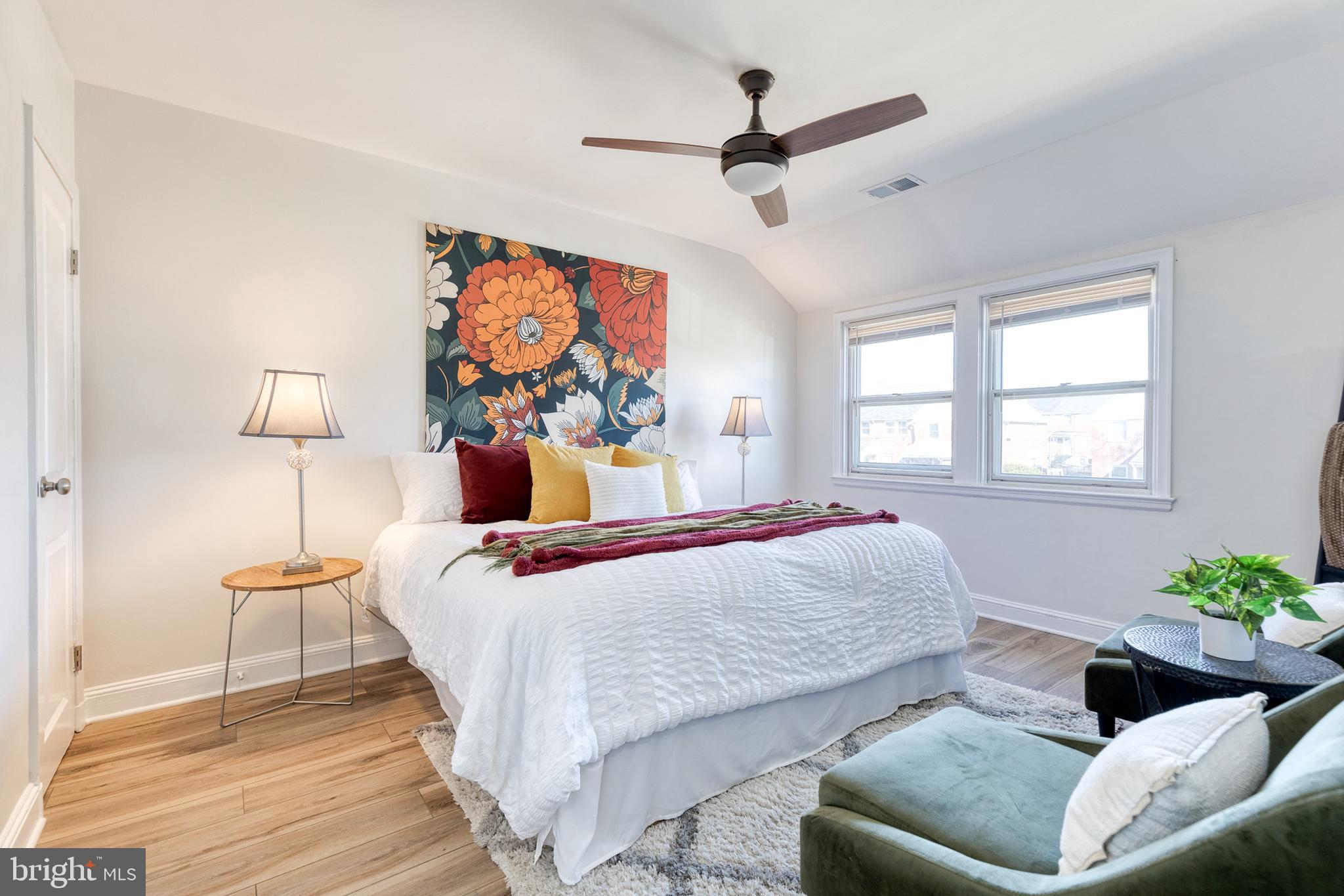 CHINQUAPIN PARK - Residential