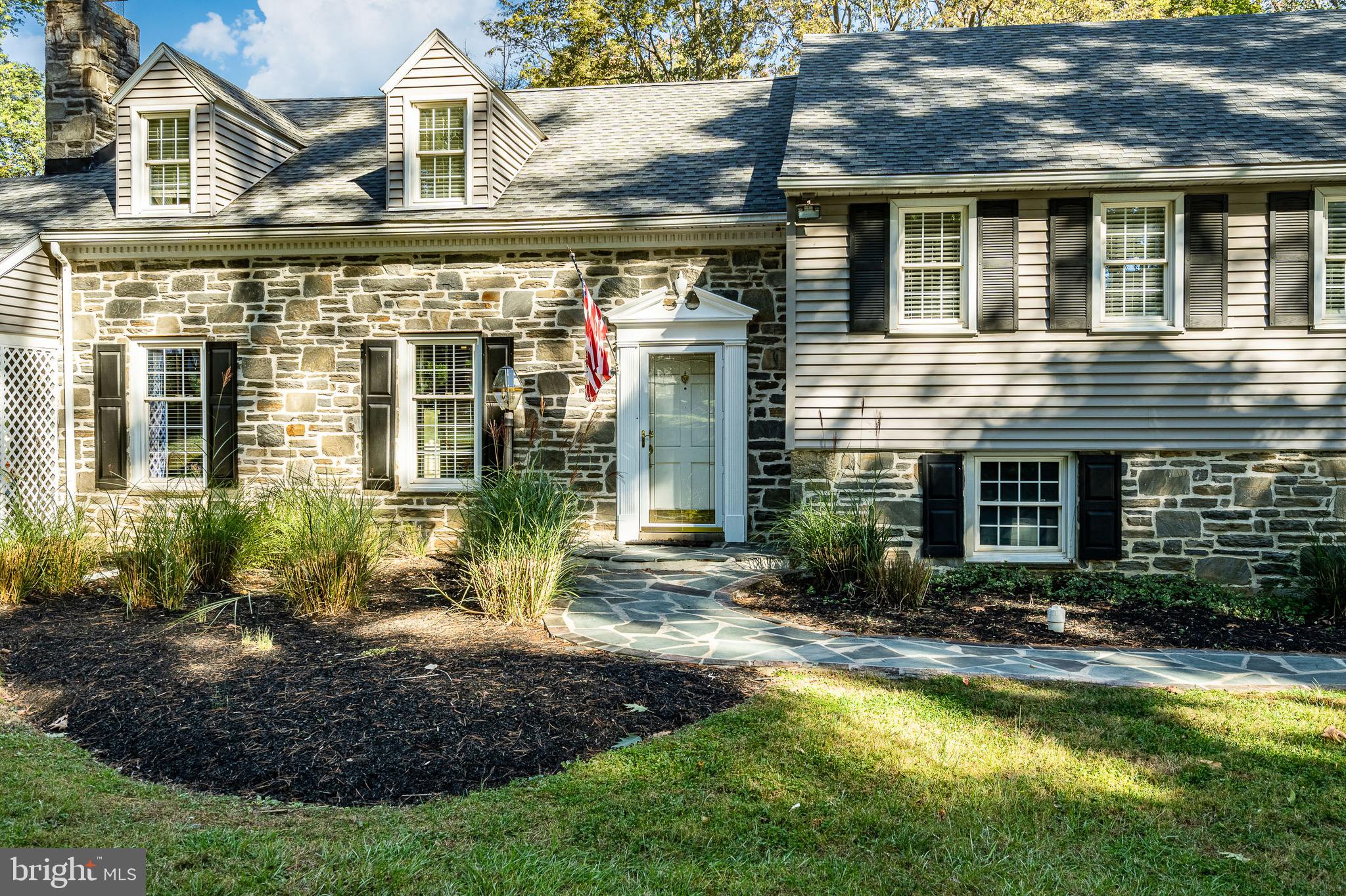 GLENHARDIE - Residential