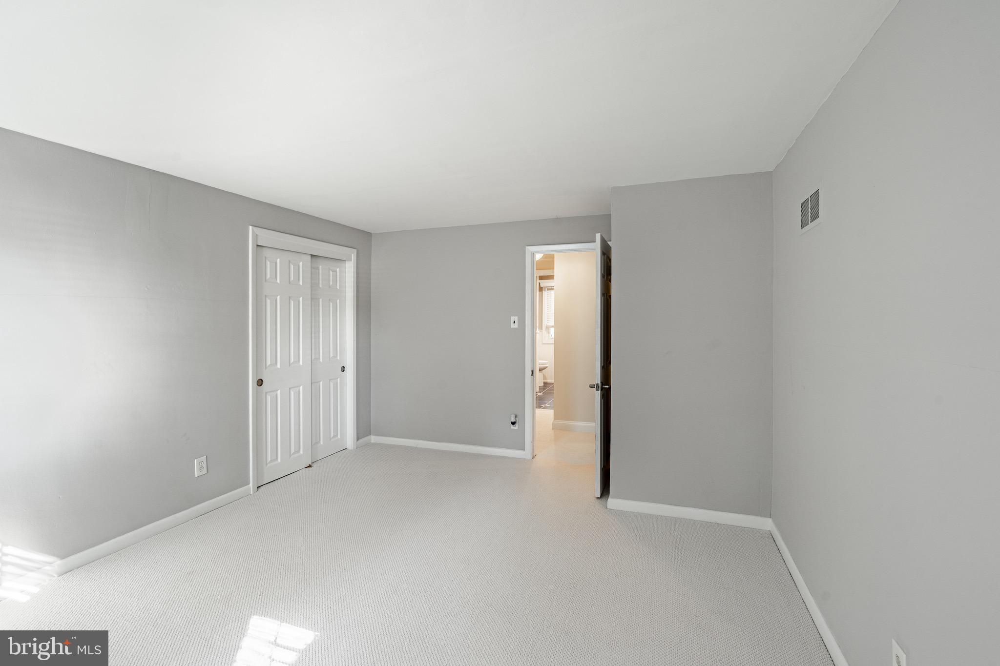 GLENHARDIE - Residential