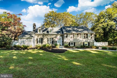 657 WALKER ROAD WAYNE PA 19087