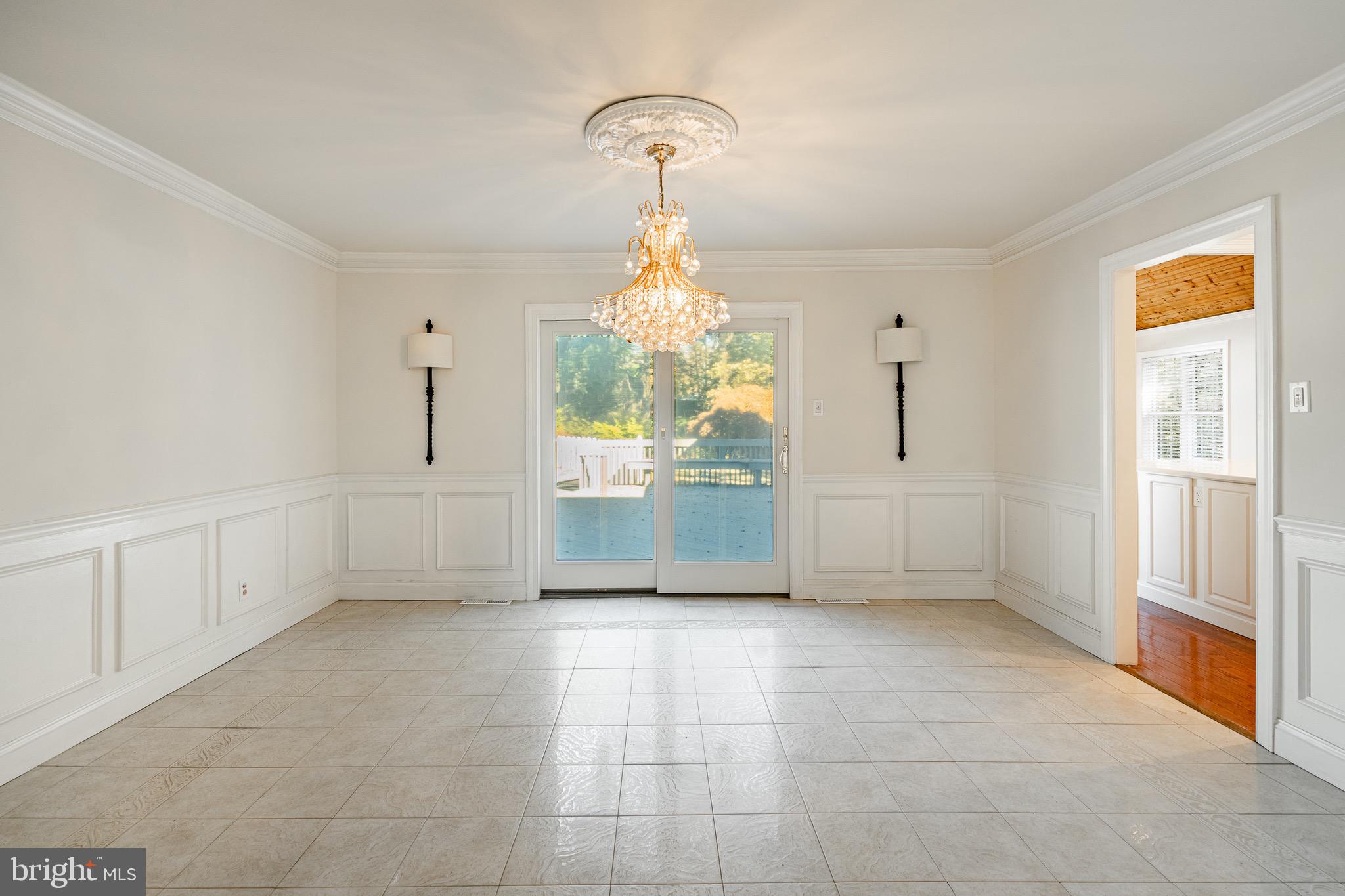 GLENHARDIE - Residential