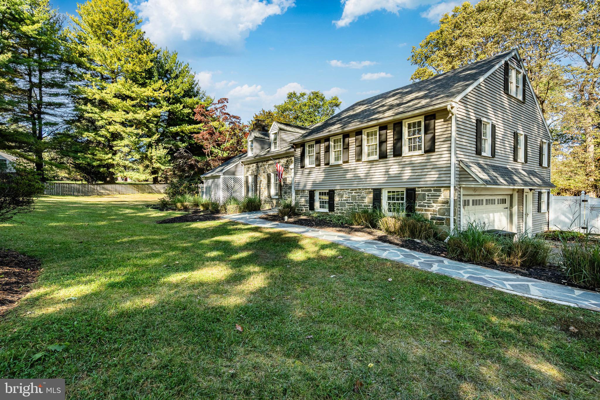 GLENHARDIE - Residential