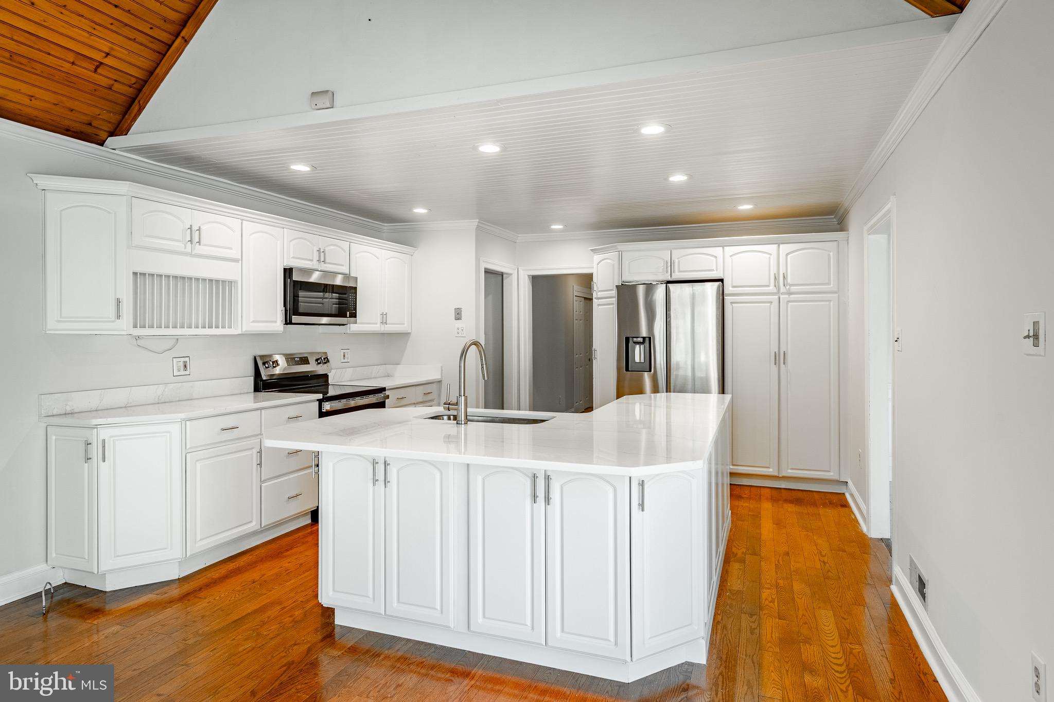 GLENHARDIE - Residential