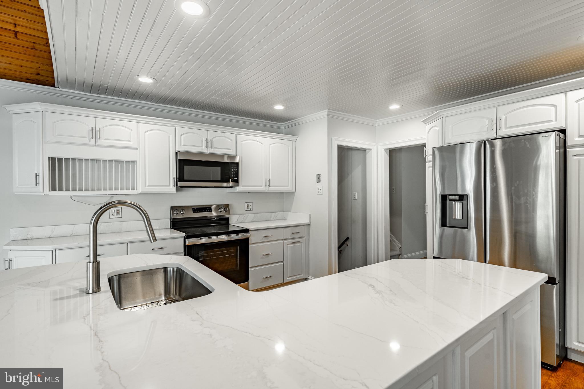 GLENHARDIE - Residential