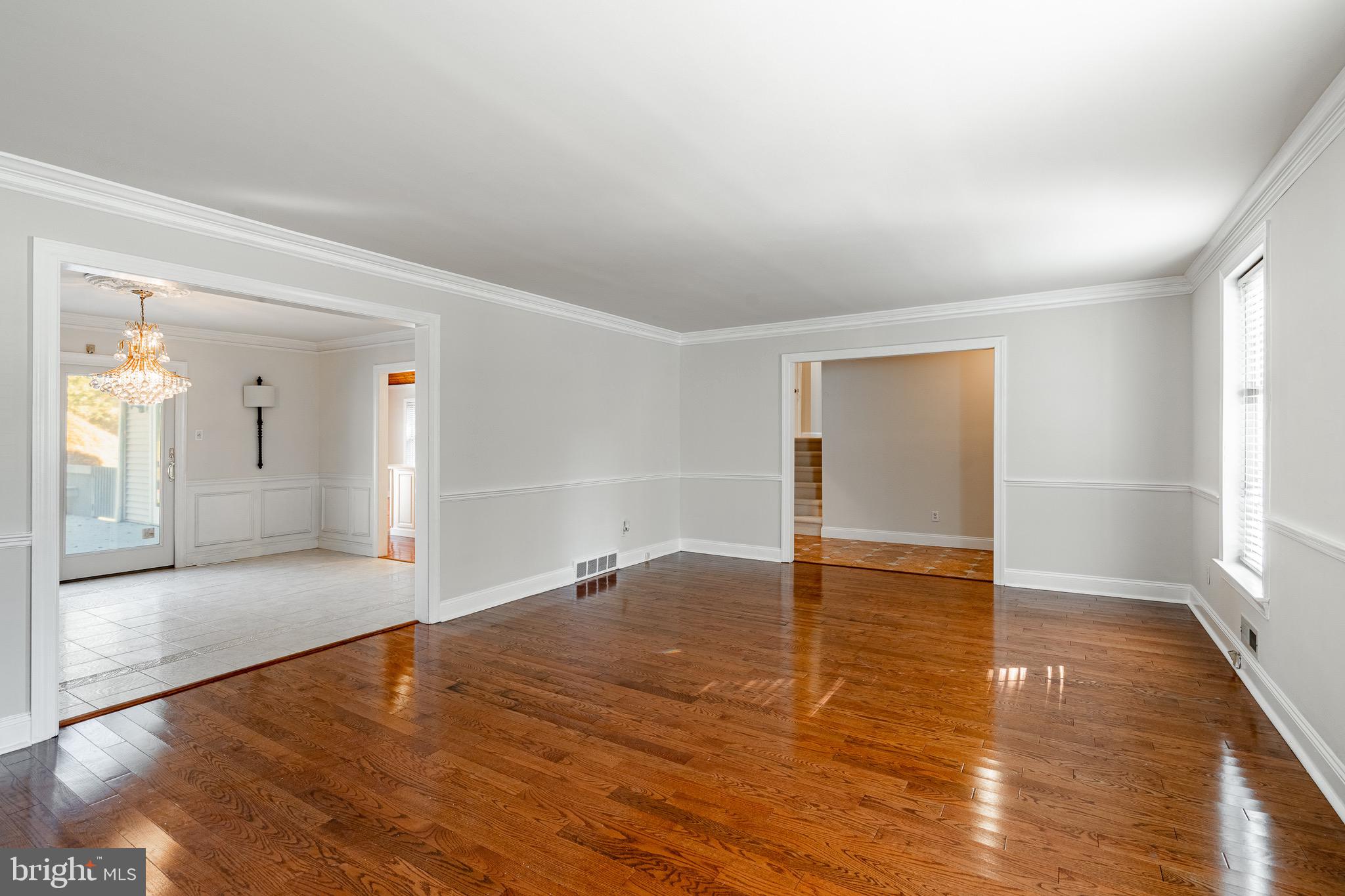 GLENHARDIE - Residential