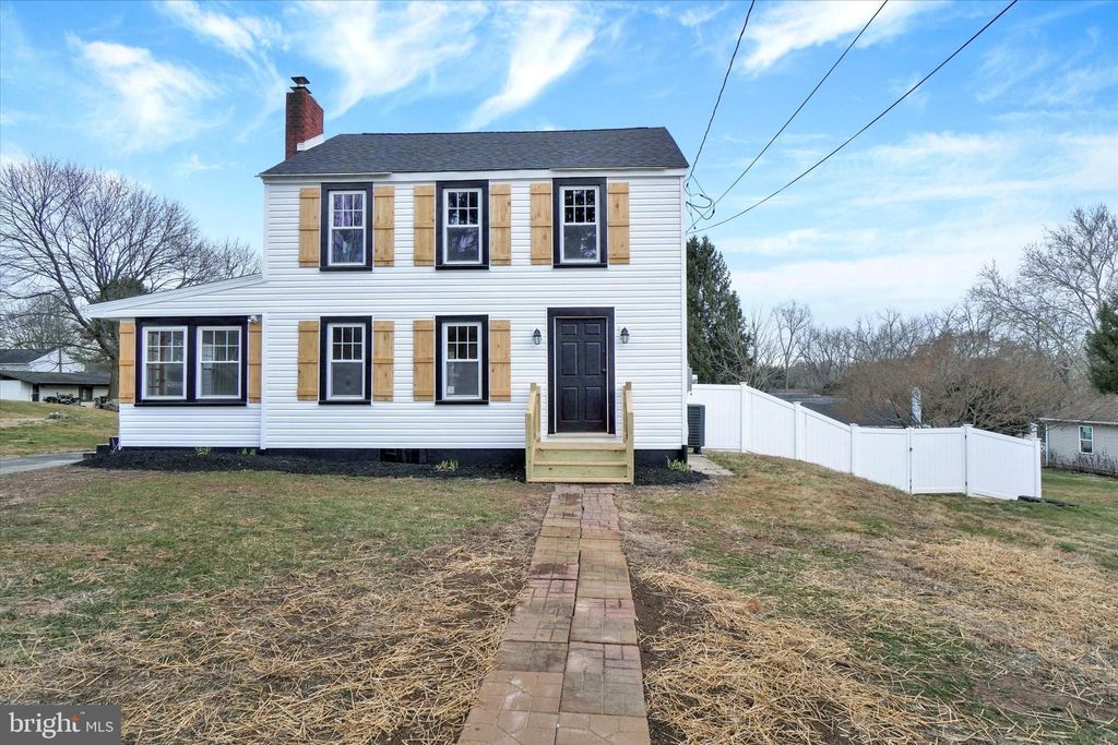 Photo of 118 HARVEY AVE, LANCASTER, PA 17602 (MLS # PALA2028780)