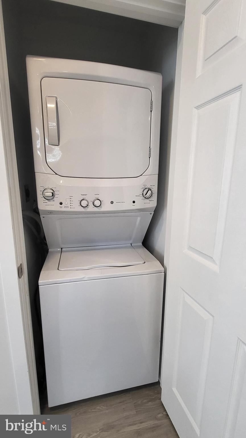 FOREST PARK - Residential